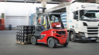 Stivuitorul pe gaz H35 de la Linde Material Handling