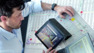 Documentarea discuțiilor ca parte a Linde Safety Scan Evaluarea rezultatelor analizei Safety Scan pe tabletă, computer și cu documente