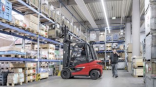 Stivuitoarele electrice X20 – X35, de la Linde Material Handling, garantează siguranța în fiecare detaliu.