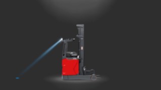 Linde BlueSpot utilizat pe un stivuitor cu catarg retractabil.