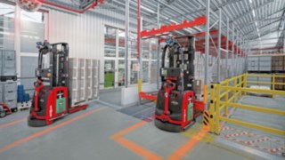 Automatizare cu L-MATIC HD Oechsler AG, Ansbach Automatizare cu L-MATIC HD Oechsler AG, Ansbach