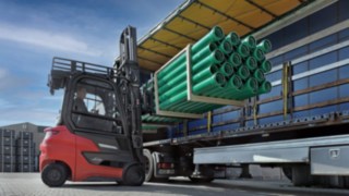Linde Xi20 PH de la Ostendorf impresionează prin performanța superioară, chiar și la funcționarea intensivă nonstop. Videoclip cu Linde Xi20 PH la Ostendorf.