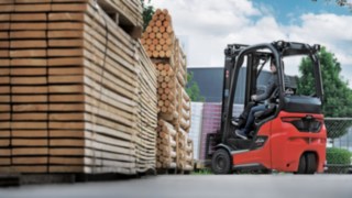4670_667_CX Noile stivuitoare electrice Linde MH pentru sarcini de la 1,0 până la 2,0 tone