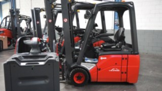 Stivuitoare refabricate Stivuitoare refabricate